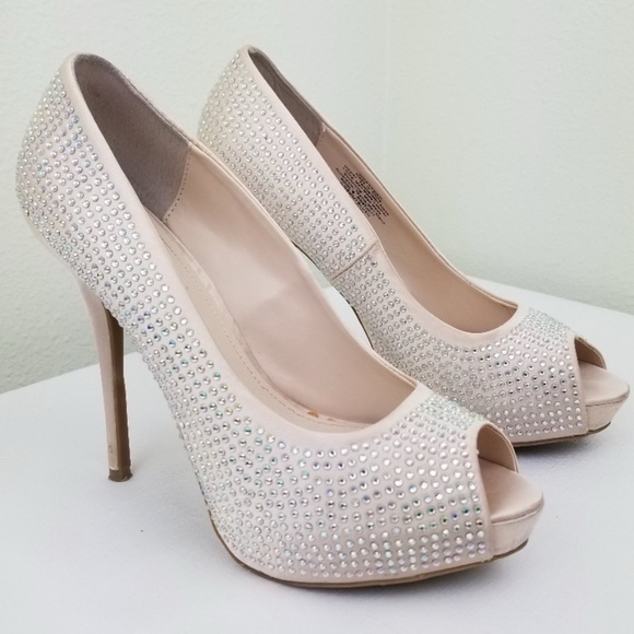 Jennifer Lopez Gemmy Blush Rhinestone Heels - Picture 1 of 7
